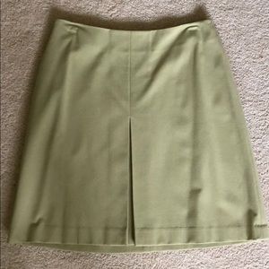 Limited size 6 pale green mini skirt